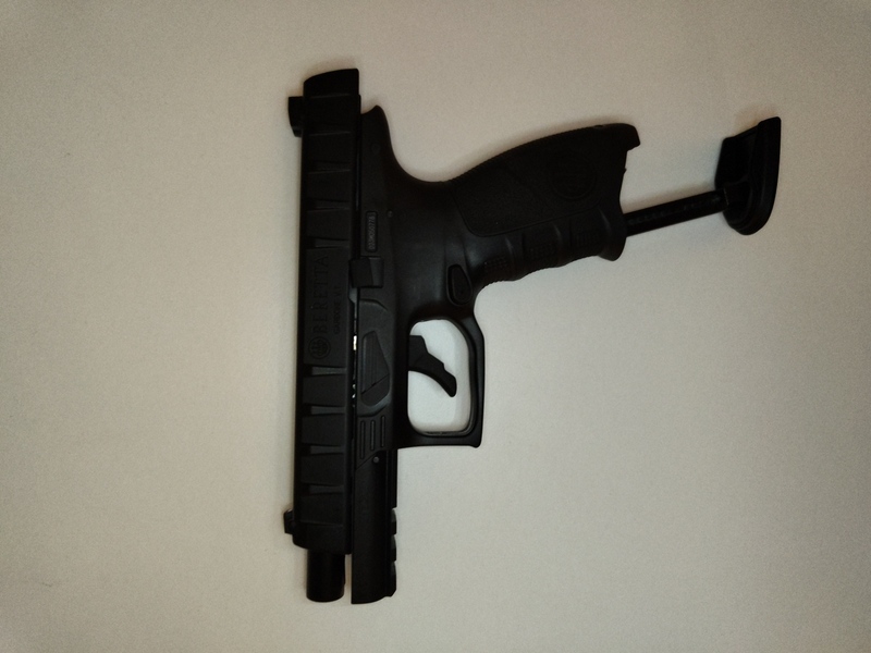A real photo din Replica Beretta APX CO2 by Claudiu (2)