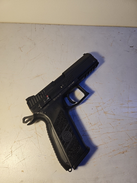 A real photo of Replica ASG CZ 75 P-09 Green Gas by Mihai (4)