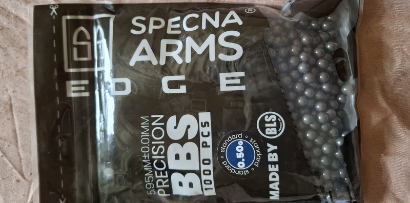 A real photo of BBS Specna Arms EDGE 0.50g 1000 pcs by Iulian (3)