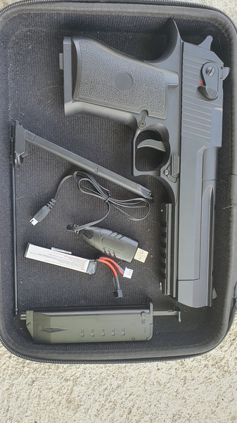 A real photo of CM.121S electric pistol Mosfet Edition Cyma by Andrei (6)