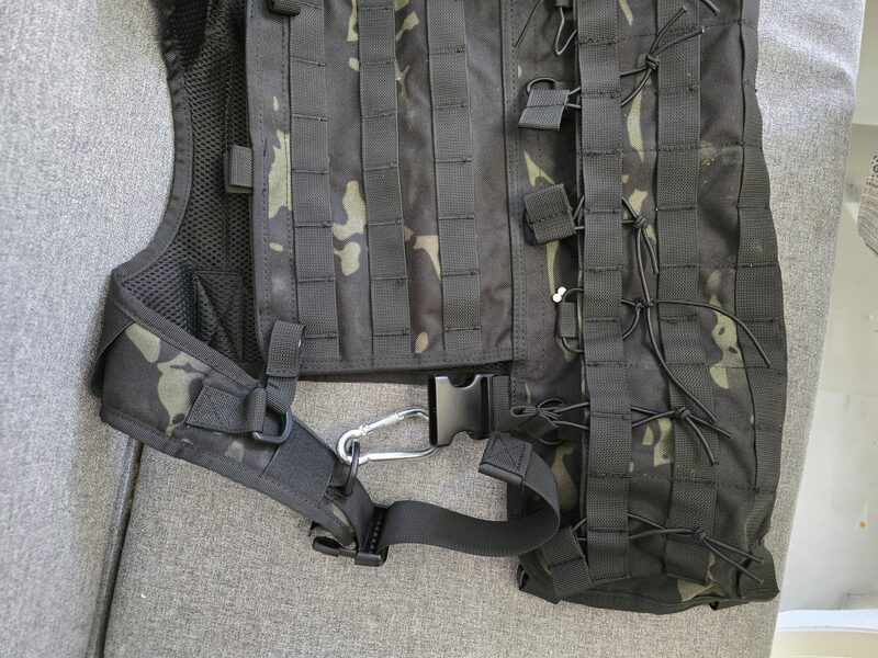 A real photo of Tactical Vest Chest Rig 8Fields MB by CONSTANTIN  (5)