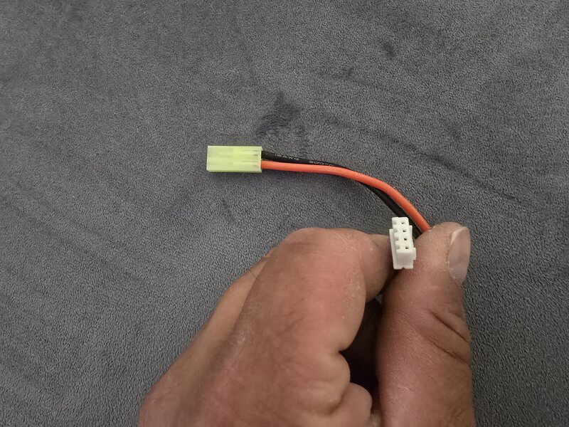 A real photo din Acumulator Li-Po 11.1V/1100mAh 15/30C 8Fields by CONSTANTIN  (4)
