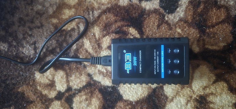 A real photo of Battery Charger B3 20W LiPo IMAX by Dumy (5)
