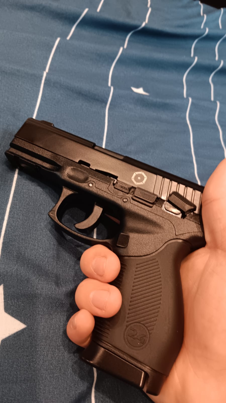 A real photo din Replica CyberGun Taurus PT 24/7 CO2 metal slide NBB by Teodor (2)