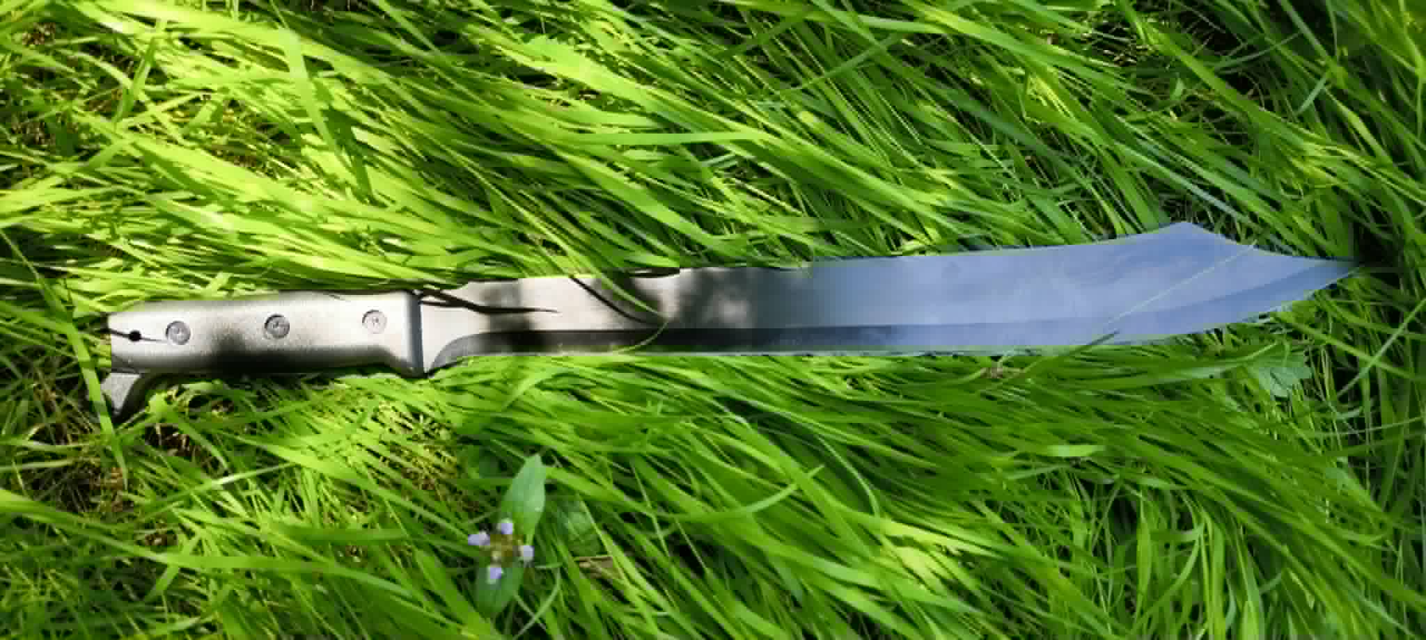 A real photo of Wood Machete with sheath Mil-Tec by Cosmin (1)