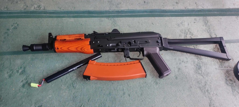 A real photo of AKS74U CYMA by Stefan Jnk (4)