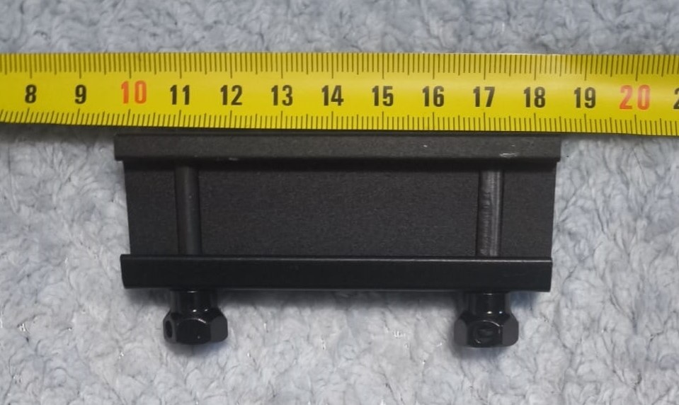 A real photo of Riser Rail Weaver 8 Slots 1/2 inch JS-Tactical by Cosmin (1)