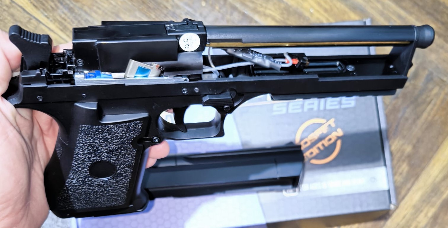 A real photo din Replica pistol CM121S Mosfet Edition Cyma by Oly (5)