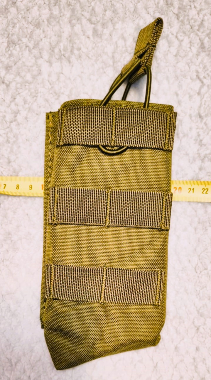 A real photo of Open Top Single AK Pouch 8Fields Coyote by Andy (3)