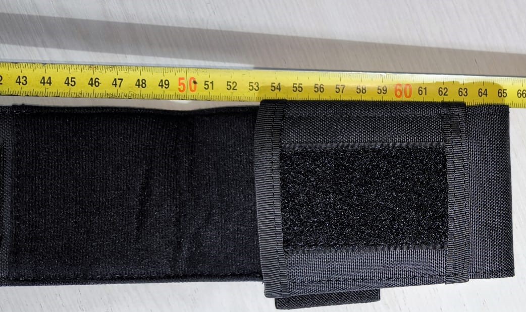 A real photo of Pouch telefon 8FIELDS Negru by Oly (4)