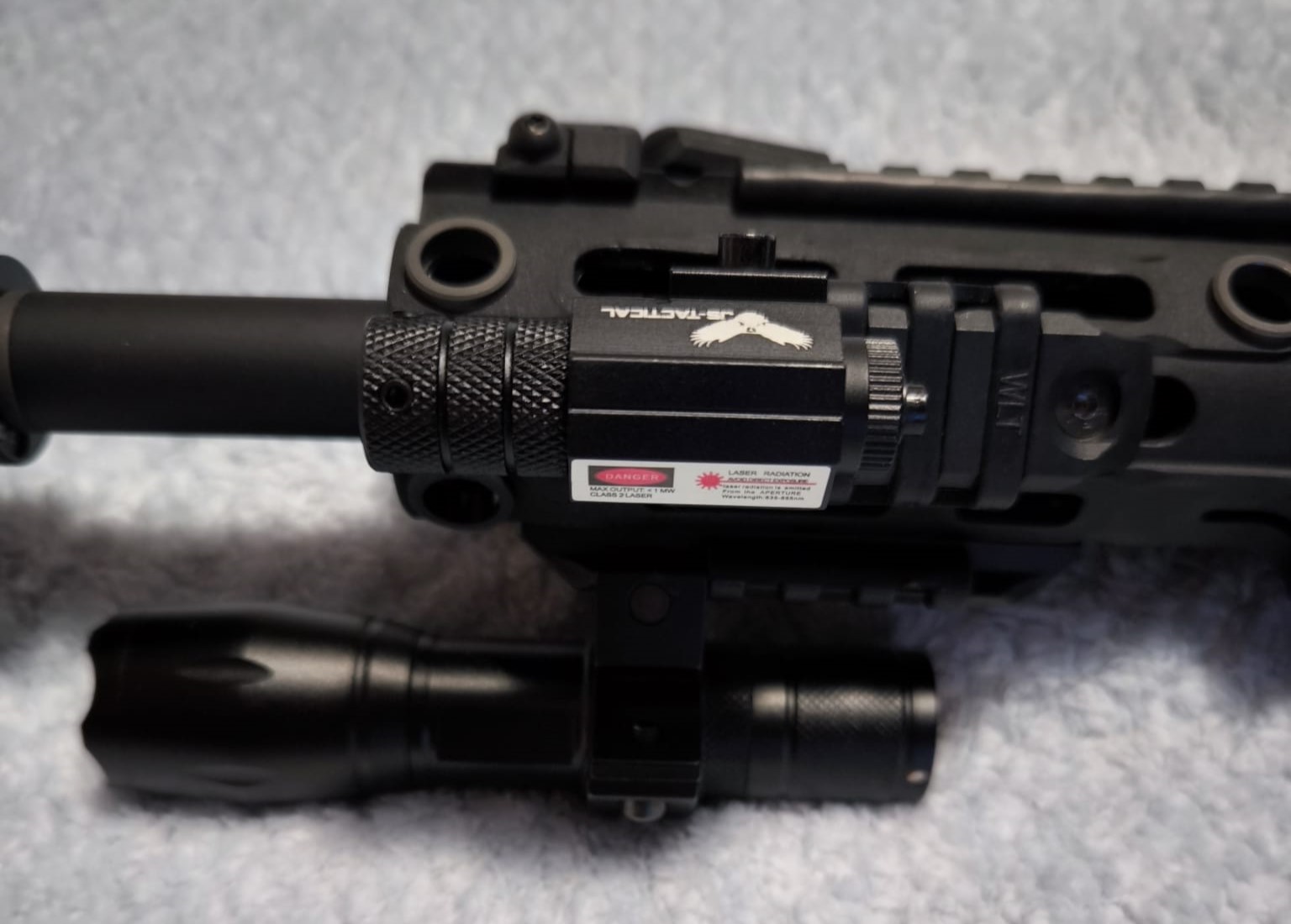 A real photo of Red Laser Mini RIS JS-Tactical by Solo (5)