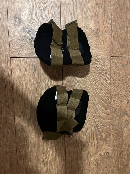 A real photo of Knee Pads XPD Invader Gear Coyote by Hans (2)