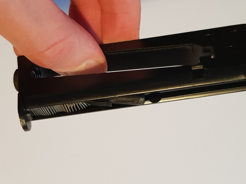 A real photo of Incarcator Colt 1911 GBB CO2 CyberGun / KWC by Stef (4)
