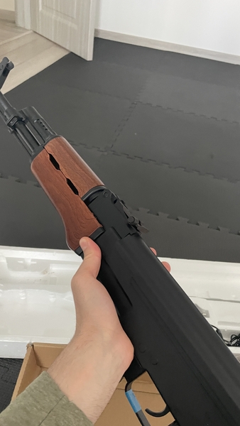 A real photo of Assault rifle AK47 Cyma (CM.522) by Alexandru (3)