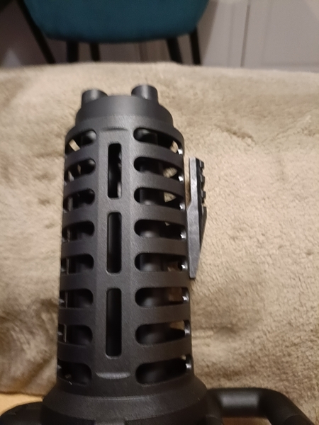 A real photo of RIS Rail M-Lock polymer TMC Black by Vlad (2)
