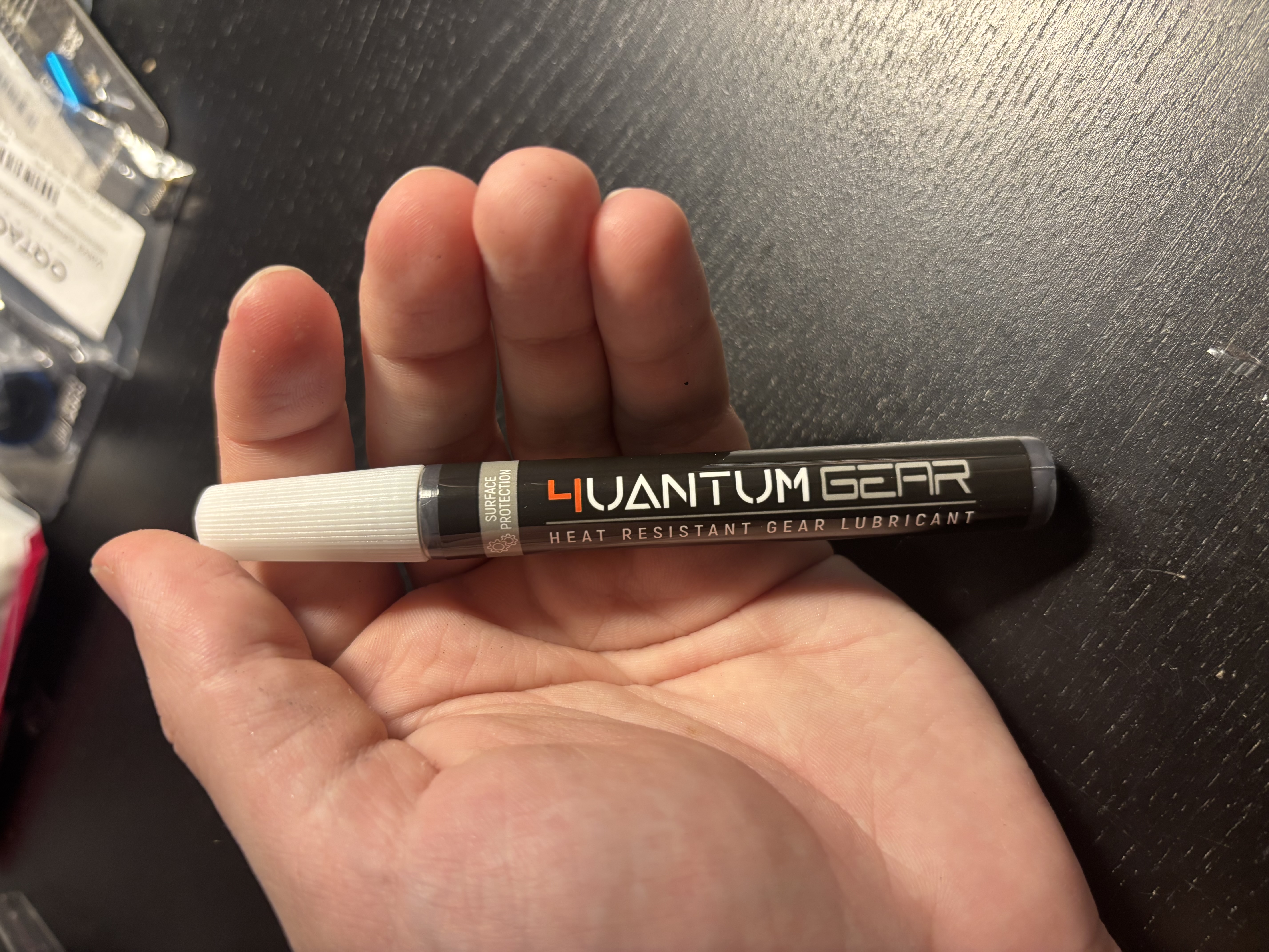 A real photo of Heat resistant gear lubricant 4Uantum by dd (2)