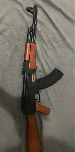 A real photo of Assault rifle AK47 Cyma (CM.522) by Radu (2)