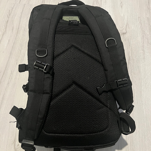 A real photo of Backpack Assault Large 36L Mil-Tec Black by Marius (5)
