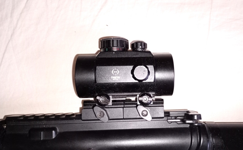 A real photo of Red Dot 1x40 Reflex sight Theta Optics by Mircea (1)