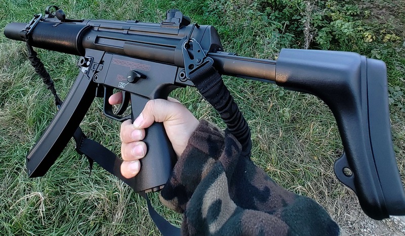 A real photo of Replica MP5 SD6 CYMA by Alexandru (2)