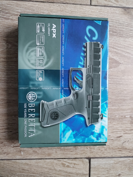 A real photo din Replica Beretta APX CO2 by N01B4ME (7)