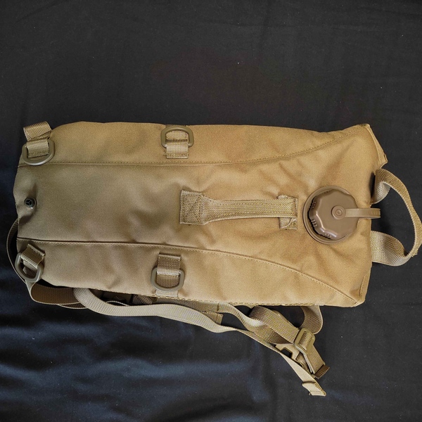 A real photo din Rucsac hidratare 3L 8Fields Coyote by Hans (2)
