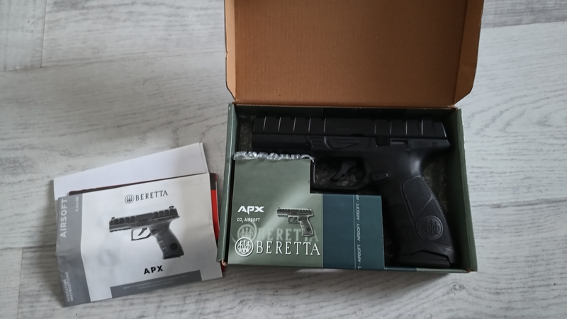 A real photo din Replica Beretta APX CO2 by Stefan Cosmin (2)