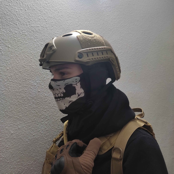 A real photo din Casca FAST Emerson Gear Coyote by Hans (3)
