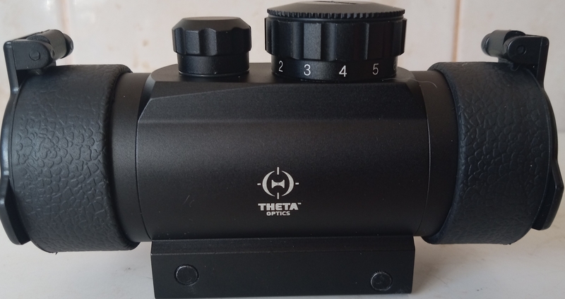 A real photo of Red Dot 1x30 Reflex Theta Optics by Petre (3)