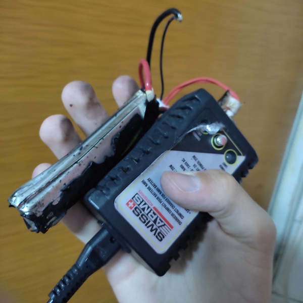 A real photo din Acumulator Li-Po 7.4V / 2200mAh 20C IPower by Hans (1)