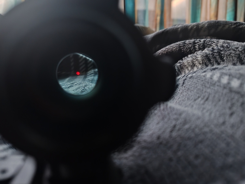 A real photo of Red dot Maverick-II 1X25 Gen II Vector Optics by Alex (5)