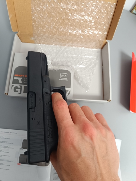 A real photo of Glock 17 GBB CO2 Umarex by David G. (1)