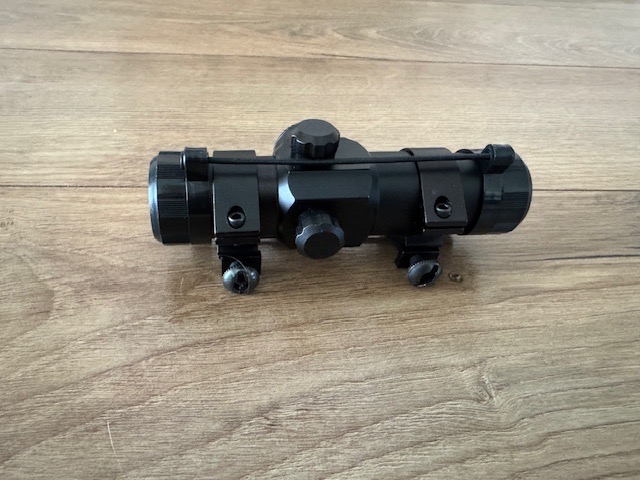 A real photo of Red dot 1x30 LR Vector Optics by Bogdan (1)