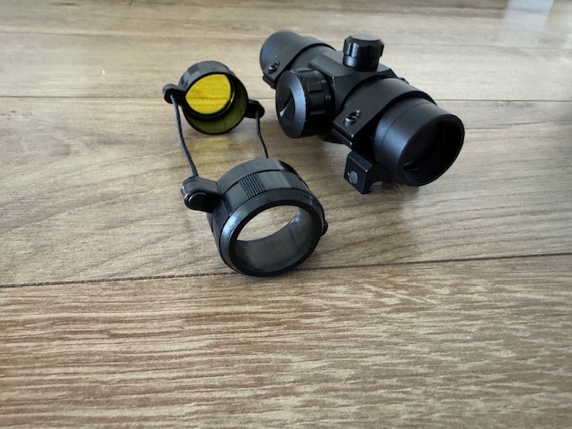 A real photo of Red dot 1x30 LR Vector Optics by Bogdan (2)