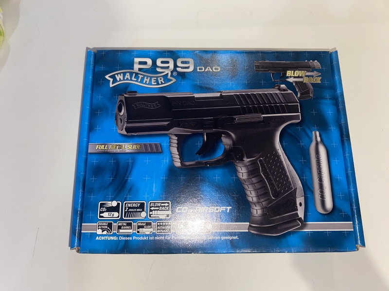 A real photo din Walther P99 DAO CO2 by Bengazi (4)