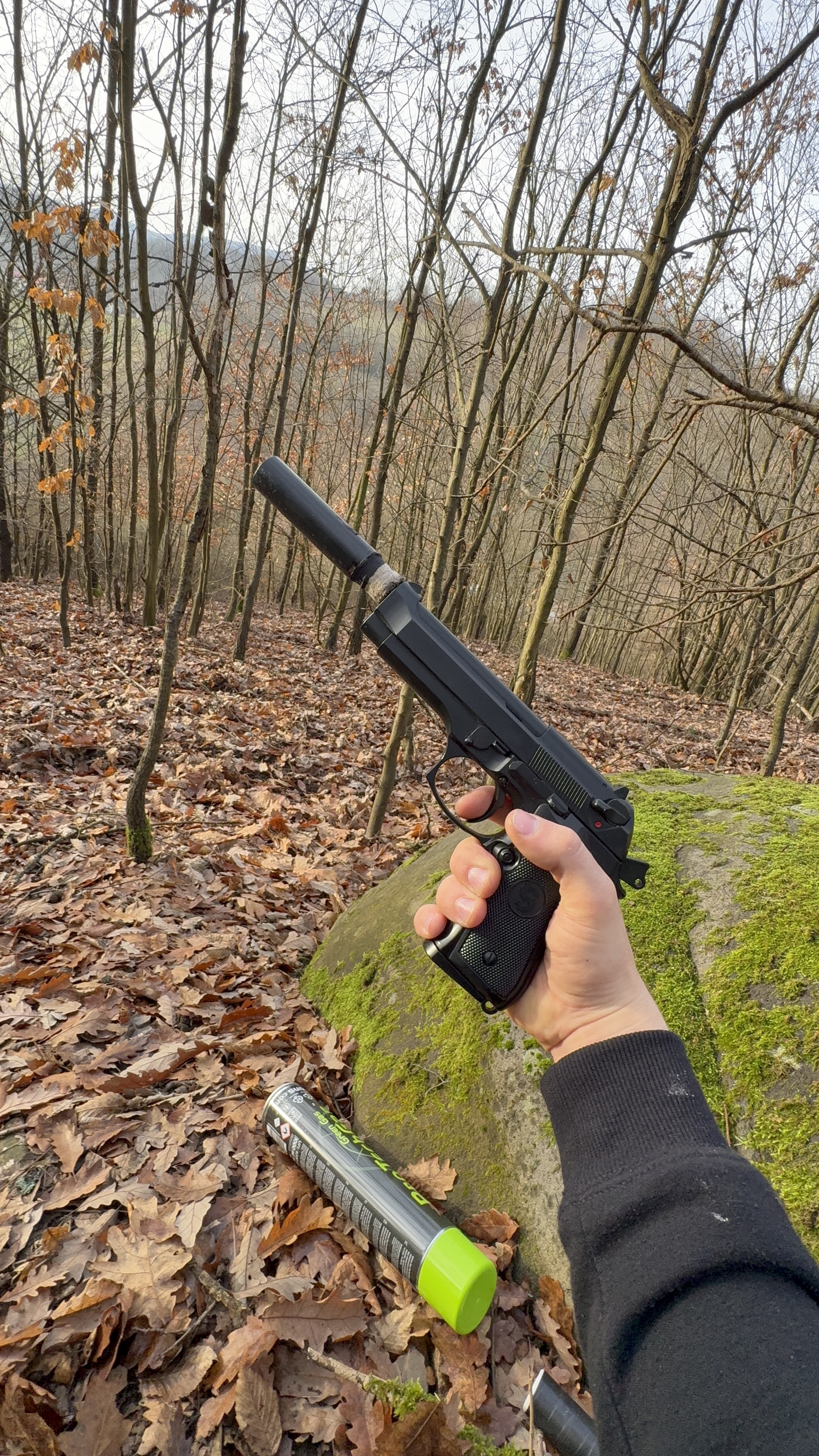 A real photo of Replica pistol M9 gas GBB KJW by David (2)