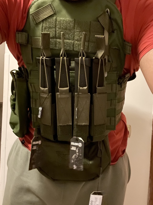 A real photo of Double magazine pouch for MP5/MP7 8Fields Olive by Buliga (5)