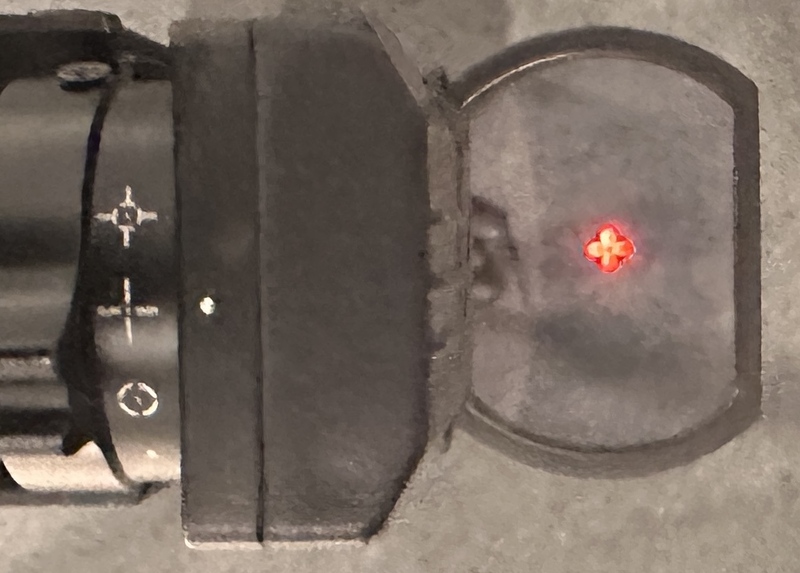 A real photo of Red Dot Sight Open ACM by Doru  (4)