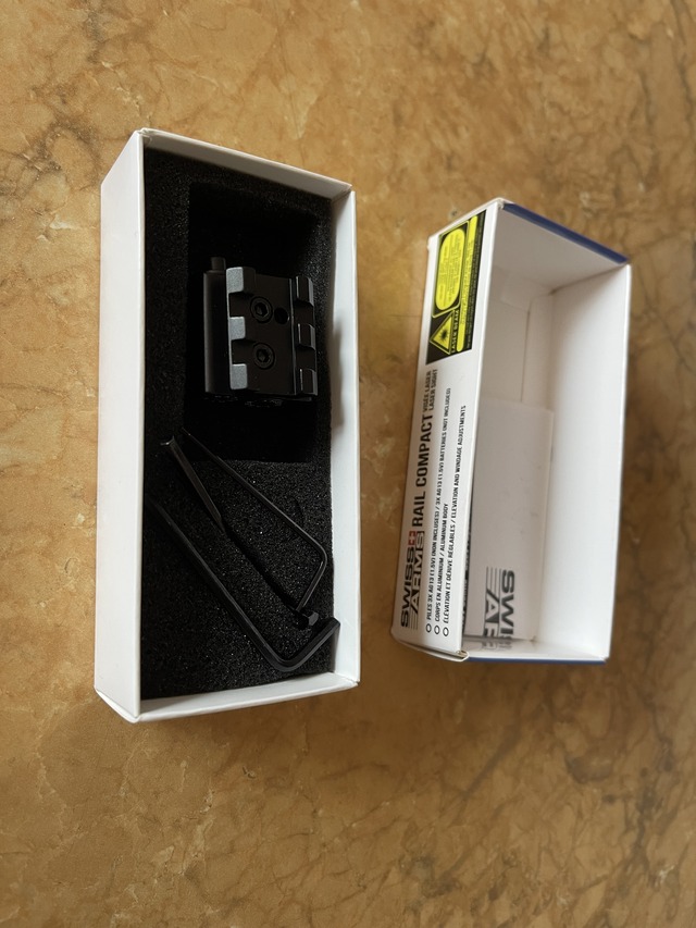 A real photo of Compact Laser  for RIS JG11 Cybergun by Stefan (1)