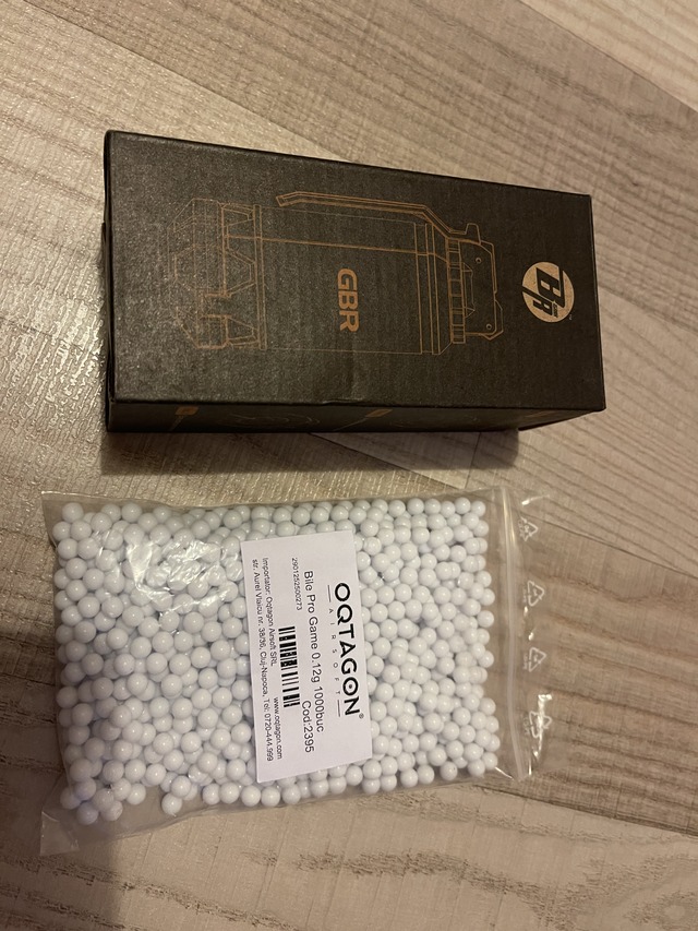 A real photo of Bbs Pro Game 0.12g 1000 pcs by Stefan (2)