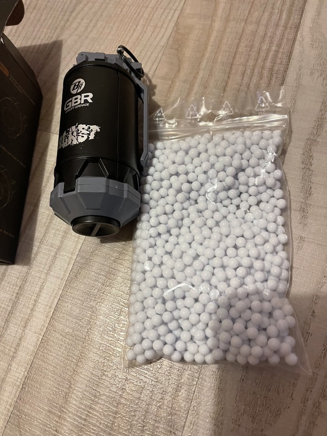 A real photo of Bbs Pro Game 0.12g 1000 pcs by Stefan (3)