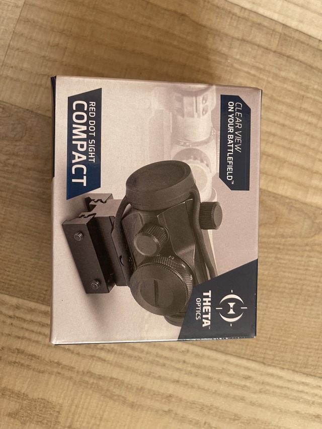 A real photo of Red dot Compact II Reflex Theta Optics by Stefan (2)