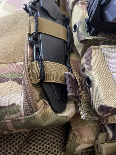 A real photo of Coarda utilitara paracord 15 m Negru Mil-Tec by Stefan (3)
