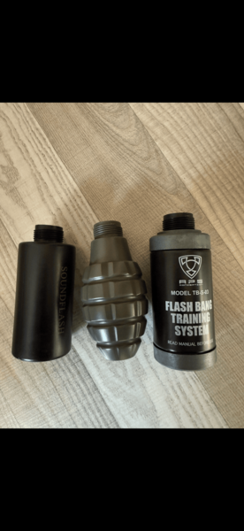 A real photo of Thunder B Sonic Multi Pack Grenade Hakkotsu by Stefan (4)