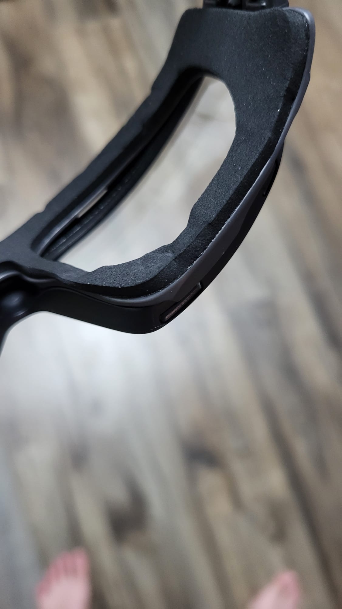 A real photo of Ballistic Eyewear I-Force H2X Anti-Fog Pyramex by Gabriel (2)