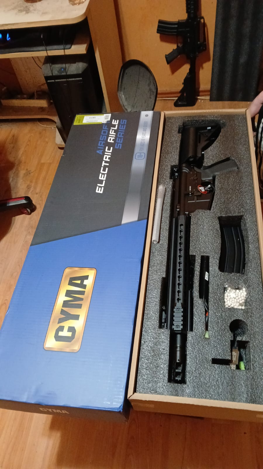 A real photo of Assault rifle CM.068C Cyma by Ion (1)