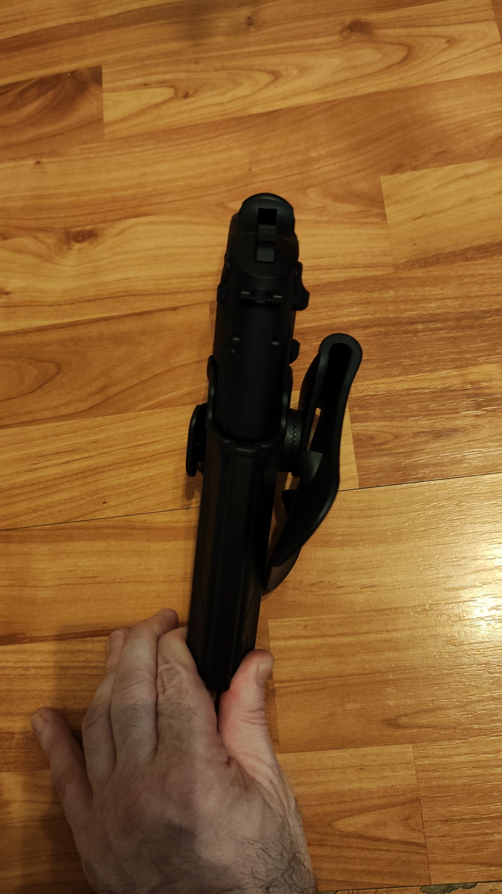 A real photo of Toc pistol CM.126/ CM.132S Cyma by Cornel (1)