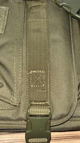 A real photo of Geanta transport 84 cm GFC Olive by Bogdan (5)