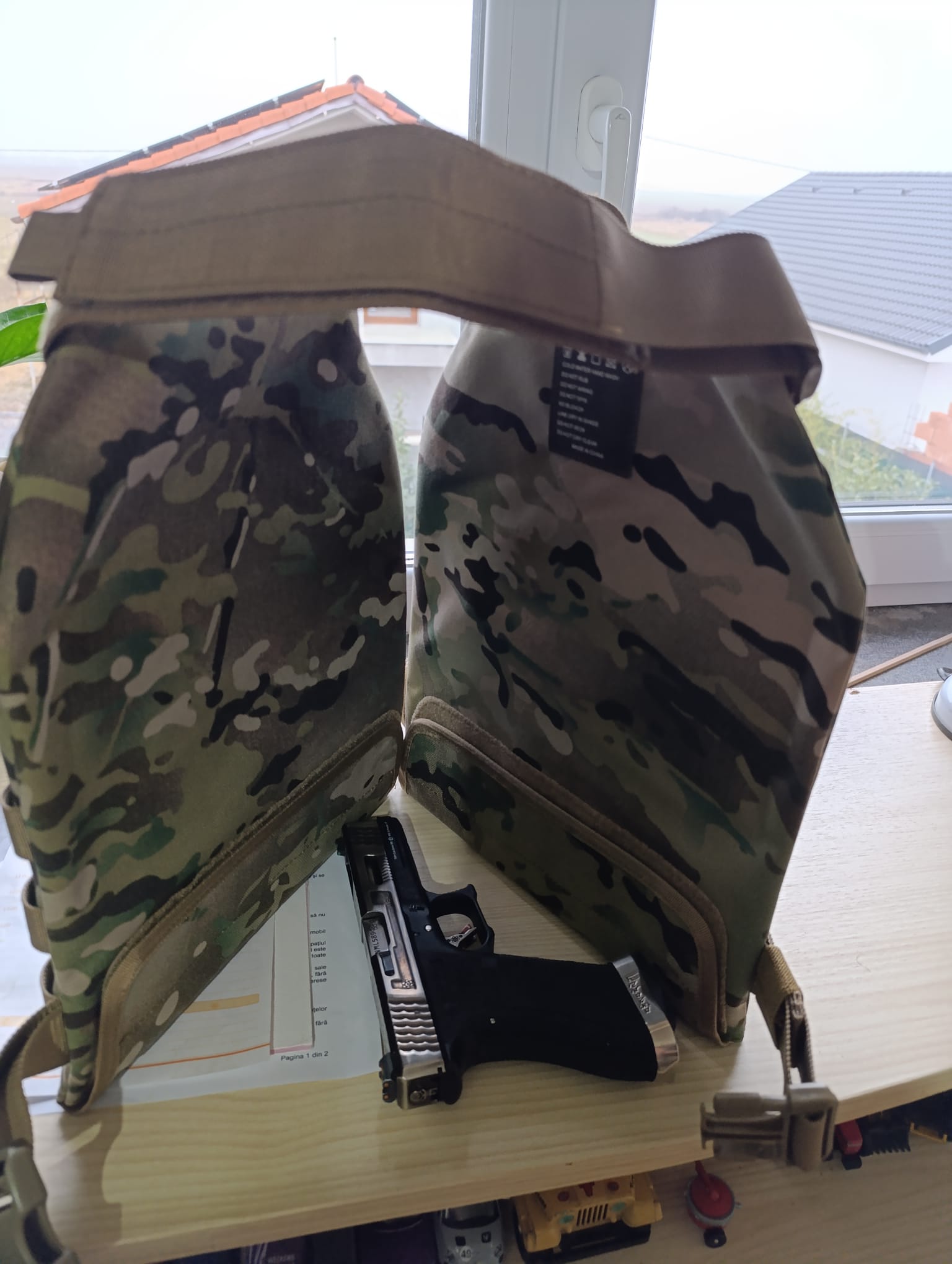 A real photo of Vesta tactica Plate Carrier cu insertii 8Fields Multicam by RYAN (1)